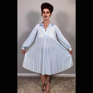 70s NWOT Lucie Ann Ice Blue SleepShirt Lingerie Nylon Aline Boho MCM Petite M
